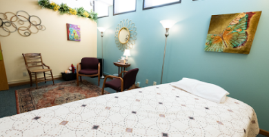 Thrive CommUnity Acupuncture & Massage