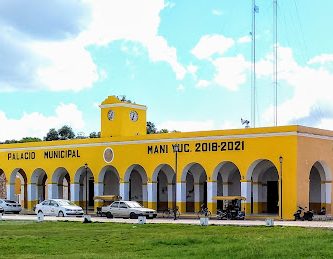 Ayuntamiento De Maní