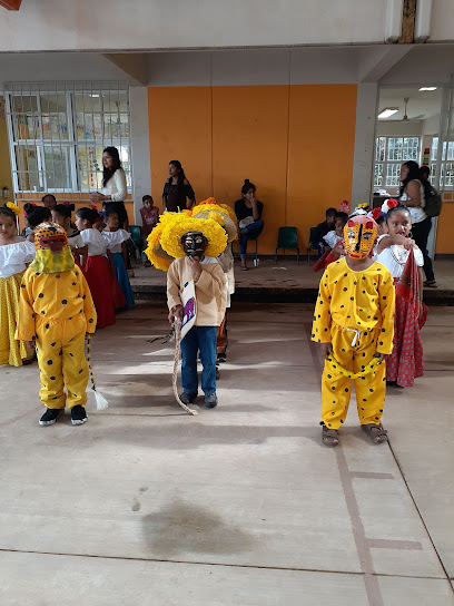 Primaria "Emperador Cuauhtemoc" centro